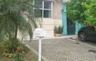 Imagem: A casa em condomínio possui 3 Dormitórios, 2 Banheiros, 2