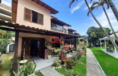 Imagem: A casa em condomínio possui 3 Dormitórios, 2 Banheiros, 1