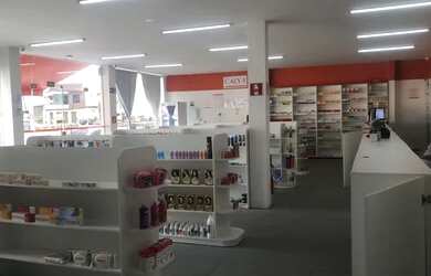 Imagem 4: ARRENDO FARMÁCIA COMPLETA