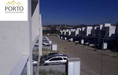 Imagem: A casa em condomínio possui 3 Dormitórios, 4 Banheiros, 2