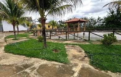 Imagem: A chácara possui 10.000m² de Área e está localizado em