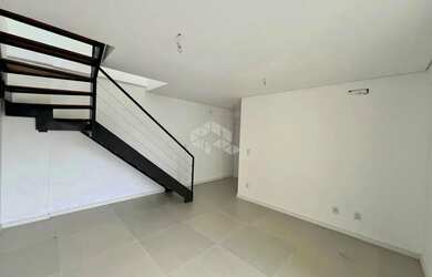 Imagem 2: Estúdio Duplex a venda com garagem no centro da cidade