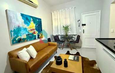 Imagem: O apartamento possui 1 Dormitório, 2 Banheiros, 36m² de Área