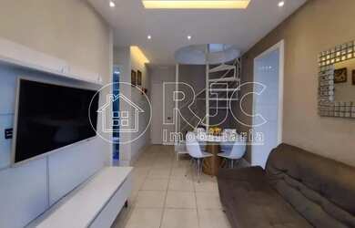 Imagem: O apartamento na cobertura possui 3 Dormitórios, 2 Banheiros