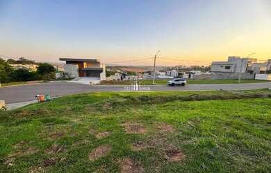 Imagem: O terreno possui 431m² de Área e está localizado em Jardins