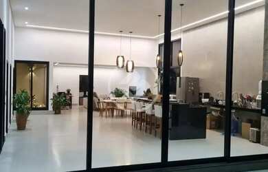 Imagem 7: Casa 04 suítes e piscina com borda infinita / Mybroker codigo 148188