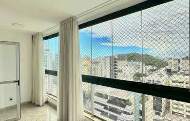 Imagem: O apartamento possui 3 Dormitórios, 3 Banheiros, 2 Vagas na