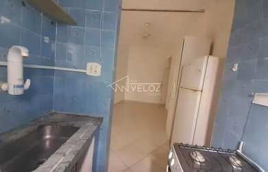 Imagem 14: Kitnet/Conjugado - / Residencial / Centro