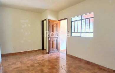 Imagem 5: Casa para alugar, 3 quartos, Residencial Gramado - Uberlândia/MG - Rotina...