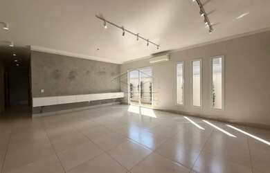 Imagem 4: Casa Residência em Jaú. Piscina, Churrasqueira, Ar-condicionadoe300m²...