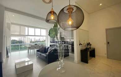 Imagem: O apartamento possui 1 Dormitório, 2 Banheiros, 2 Vagas na