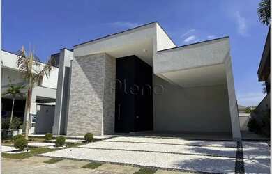 Imagem: A casa em condomínio possui 4 Dormitórios, 5 Banheiros, 4