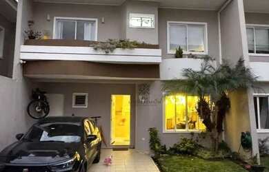 Imagem: A casa em condomínio possui 3 Dormitórios, 3 Banheiros, 2