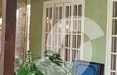 Imagem: A casa à venda possui 4 Dormitórios, 5 Banheiros, 5 Vagas