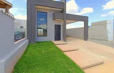 Imagem: A casa em condomínio possui 3 Dormitórios, 2 Banheiros, 2