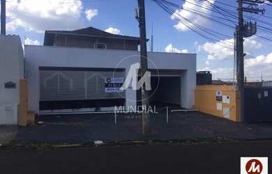 Imagem: O depósito possui 4 Vagas na garagem, 293m² de Área e está