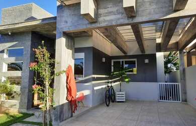 Imagem 3: Casa para venda possui 110 metros quadrados com 3 quartos em Areias de Palhocinha - Garopa