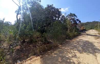 Imagem: O terreno possui 360m² de Área e está localizado em Centro