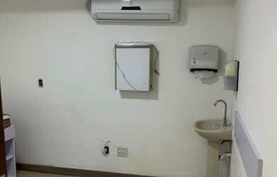 Imagem 10: Alugo excelente loja BARRA 4 salas e recepção /clinica medica ou dentaria