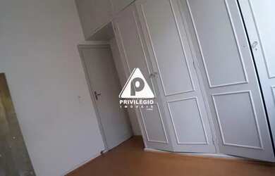 Imagem 8: Apartamento à venda, 2 quartos, 2 salas, cozinha, área, dependência, 2 banheiros, 75m², Bo