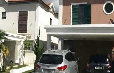 Imagem: A casa em condomínio possui 3 Dormitórios, 4 Banheiros, 2