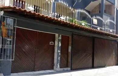 Imagem 1: Casa no Barro vermelho. Churrasqueira, Varanda, 100m² de Áreae1 Vaga...