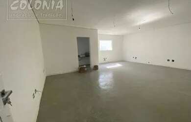 Imagem: O depósito e possui Dormitórios, Suítes, Banheiros, 50-0m²