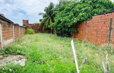 Imagem: O terreno possui 172m² de Área e está localizado em Extremoz