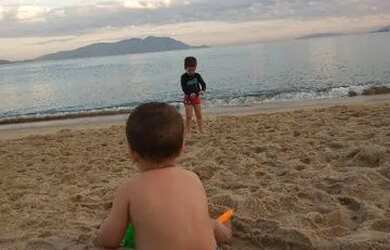 Imagem: A casa possui 3 Dormitórios, 4 Banheiros, 1 Vaga na garagem