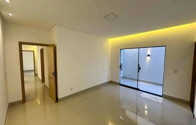 Imagem 16: Aluga se casa. Piscina, Varanda, Guarda roupae360m² de Área