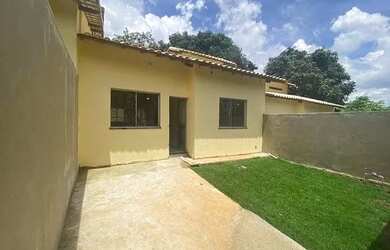 Imagem: A casa possui 2 Dormitórios e está localizado em Prainha