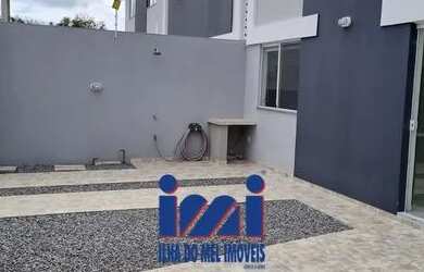 Imagem 3: Sobrado de esquina com piscina