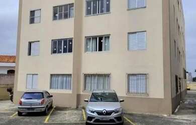 Imagem: O apartamento possui 1 Dormitório, 1 Banheiro, 1 Vaga na garagem