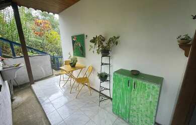 Imagem: A casa possui 1 Dormitório, 1 Banheiro, 25m² de Área e está