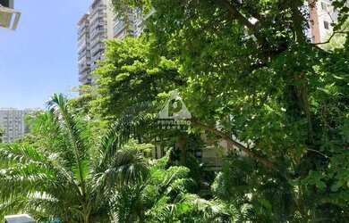 Imagem 7: Apartamento de 3 quartos, sendo um suíte. Está todo reformado e fica...