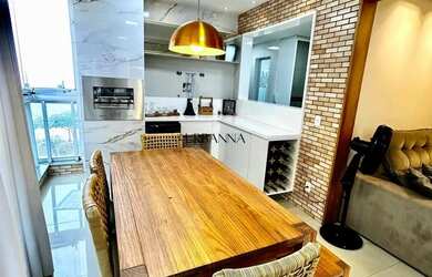 Imagem: O apartamento possui 3 Dormitórios, 3 Banheiros, 2 Vagas na