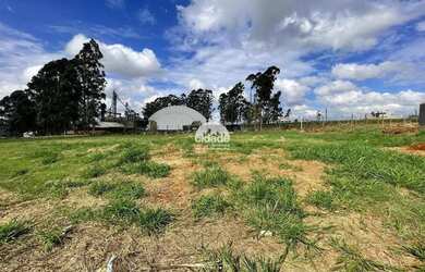 Imagem: O terreno à venda possui 418m² de Área e Imóvel mobiliado