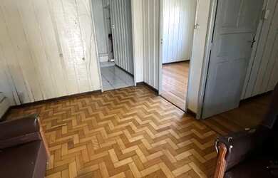 Imagem 4: VENDE CASA DE MADEIRA PROXIMO AO CENTRO