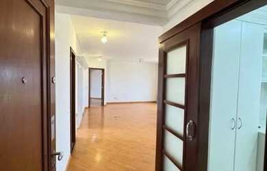 Imagem: O apartamento possui 3 Dormitórios, 4 Banheiros, 2 Vagas na