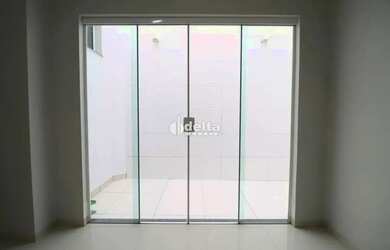 Imagem 7: Casa residencial com 5 suítes disponível para locação no bairro Jardim...