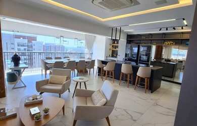 Imagem: O apartamento possui 3 Dormitórios, 5 Banheiros, 3 Vagas na