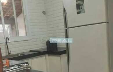 Imagem: A casa possui 3 Dormitórios, 2 Banheiros, 1 Vaga na garagem