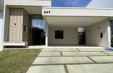 Imagem: A casa em condomínio para alugar possui 3 Dormitórios, 4 Banheiros