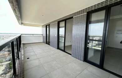 Imagem: O apartamento possui 3 Dormitórios, 2 Banheiros, 2 Vagas na