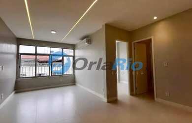 Imagem: O apartamento possui 3 Dormitórios, 2 Banheiros, 82m² de Área