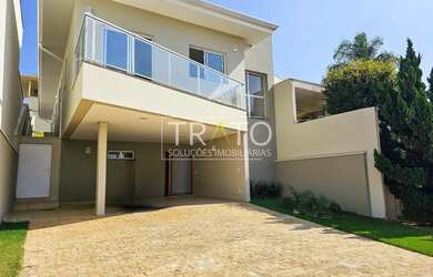 Imagem: A casa em condomínio à venda possui 3 Dormitórios, 3 Banheiros