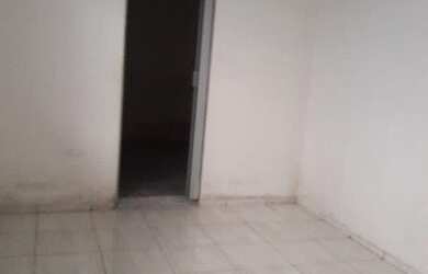 Imagem: A casa possui 2 Dormitórios, 1 Banheiro, 70m² de Área e