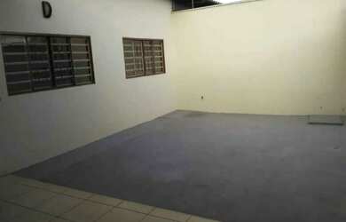 Imagem: A casa possui 2 Dormitórios, 2 Banheiros, 150m² de Área e