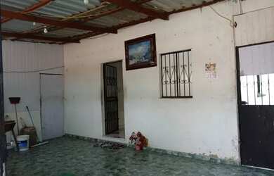 Imagem 4: Vendo casa. 3 Banheirose2 Dormitórios