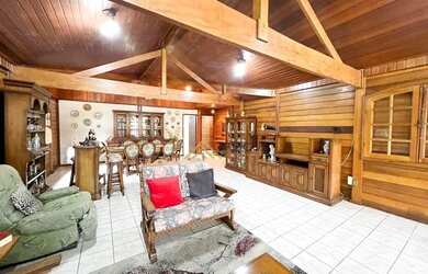 Imagem 1: Casa com 3 dormitórios, 378 m² - venda por R$ 1.190.000 ou aluguel por R$ 6.139/mês - Caxa